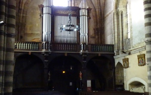 Intérieur de l'église de Fresnay sur Sarthe