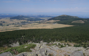 Les Estables et le Mont Alambre, le Rocher Tourte au second plan