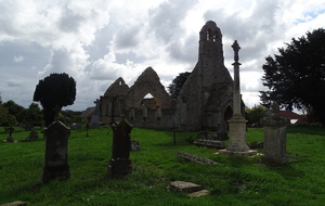 Ruine de l'Église Sainte Bazille