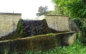Fontaine du Château du Petit Fontaine